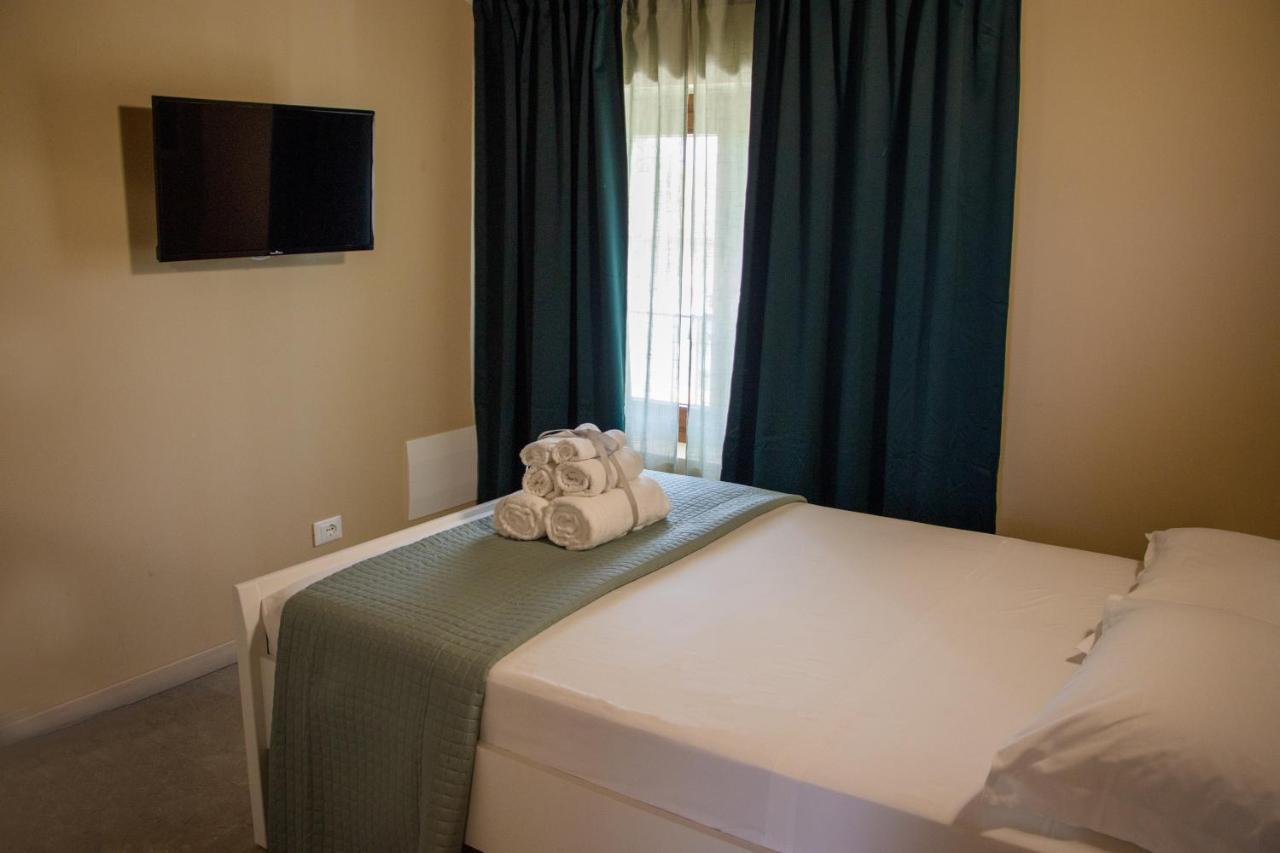 Bedizzole Villa Marina מראה חיצוני תמונה