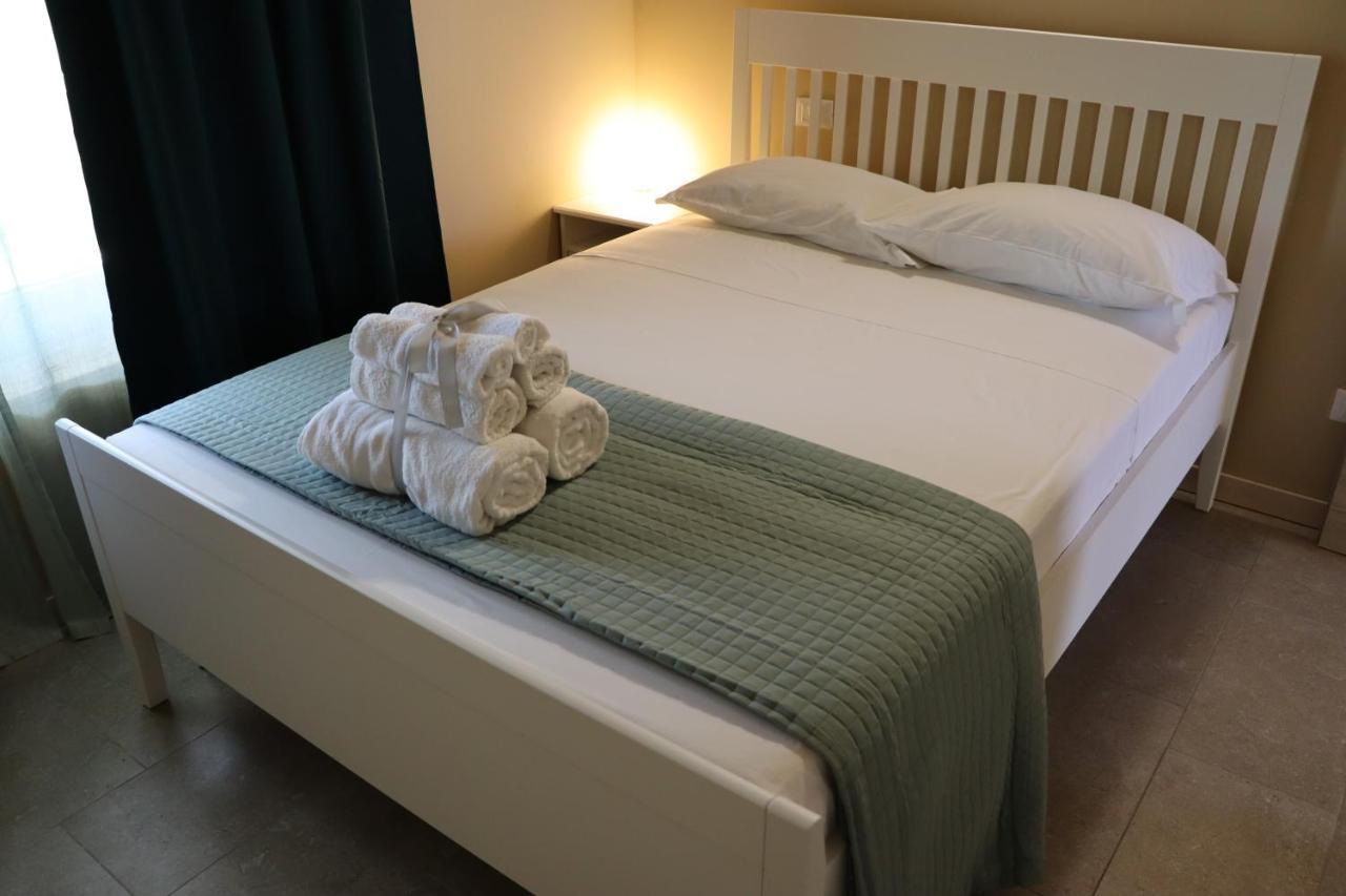 Bedizzole Villa Marina מראה חיצוני תמונה